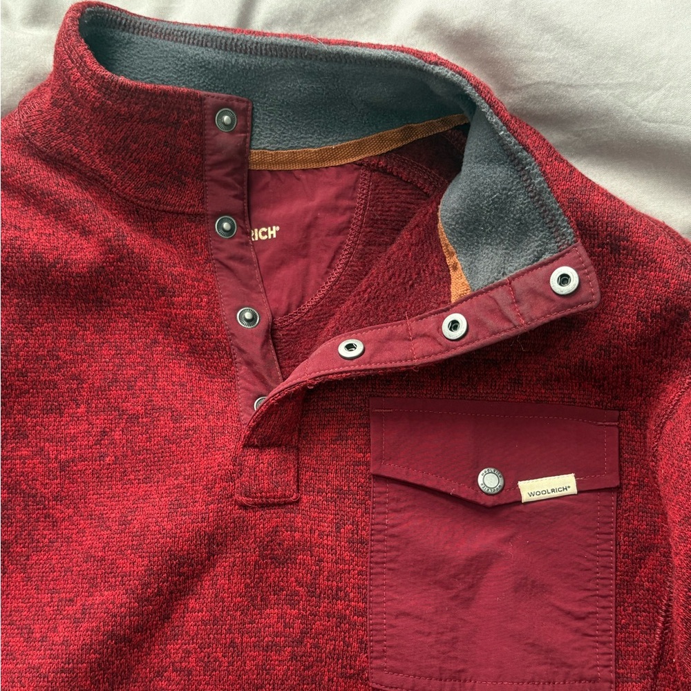 Woolrich men’s quarter zip with buttons